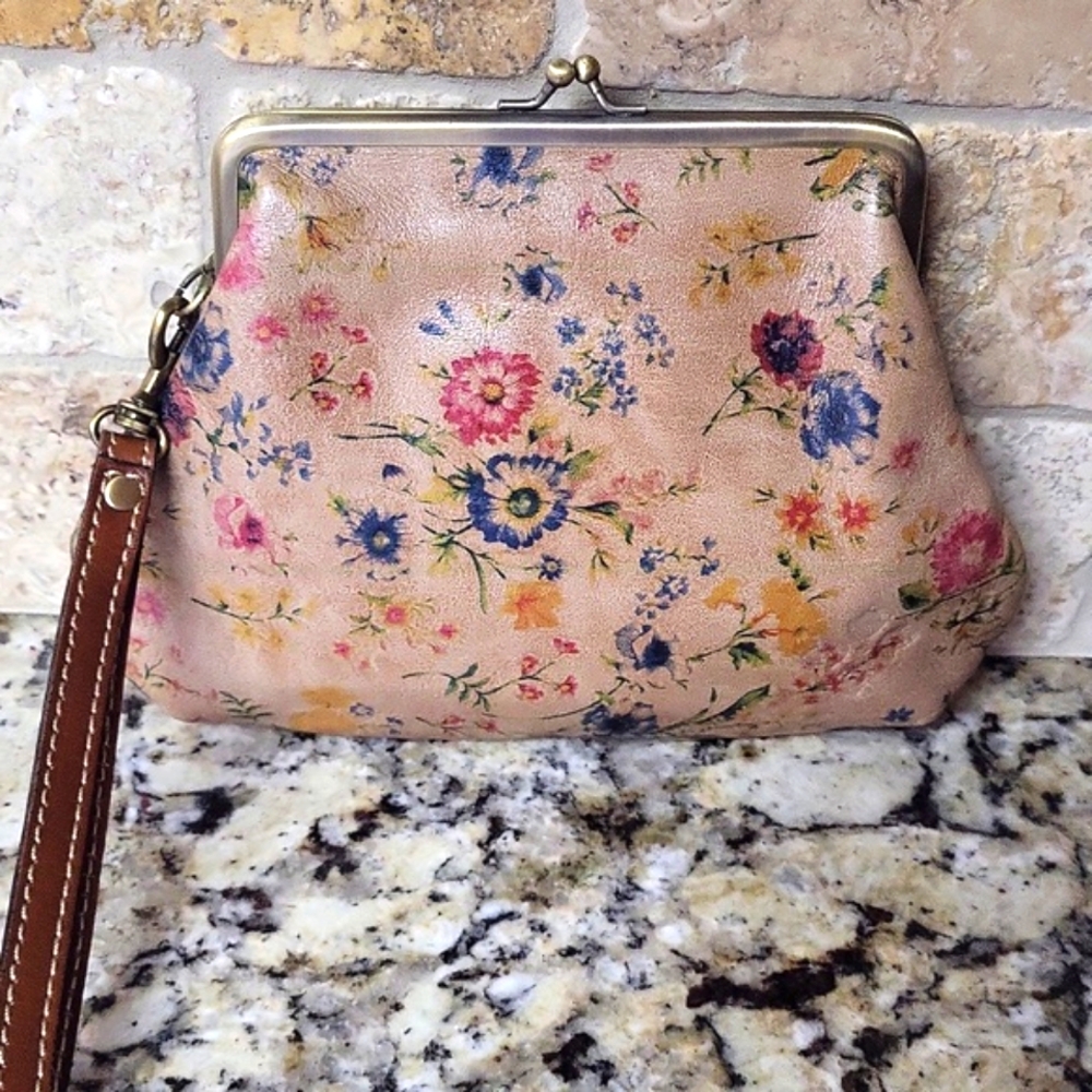 Patricia Nash Prairie Rose Wristlet